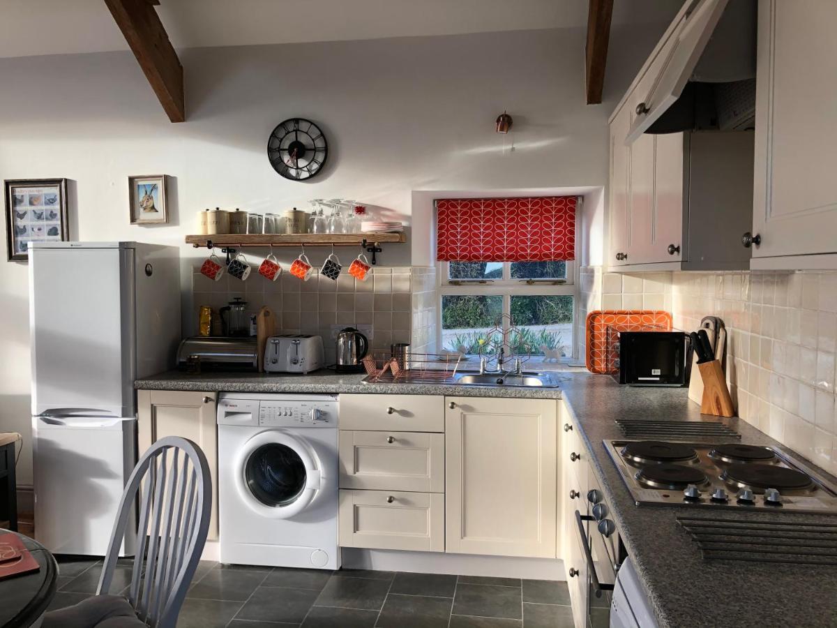Red Kite Cottage Carmarthen Bagian luar foto